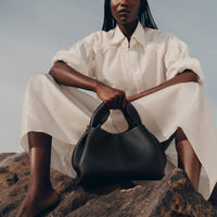 Numéro Neuf - Textured Black