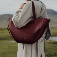 Cyme - Textured Black Cherry
