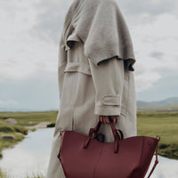 Cyme - Textured Black Cherry