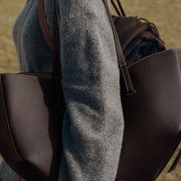 Cyme - Textured Ebony