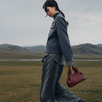 Numéro Neuf Mini - Textured Black Cherry