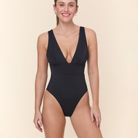 The Mykonos One Piece - Flat - Black - Classic - Cheeky