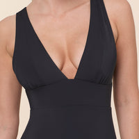 The Mykonos One Piece - Flat - Black - Classic - Cheeky