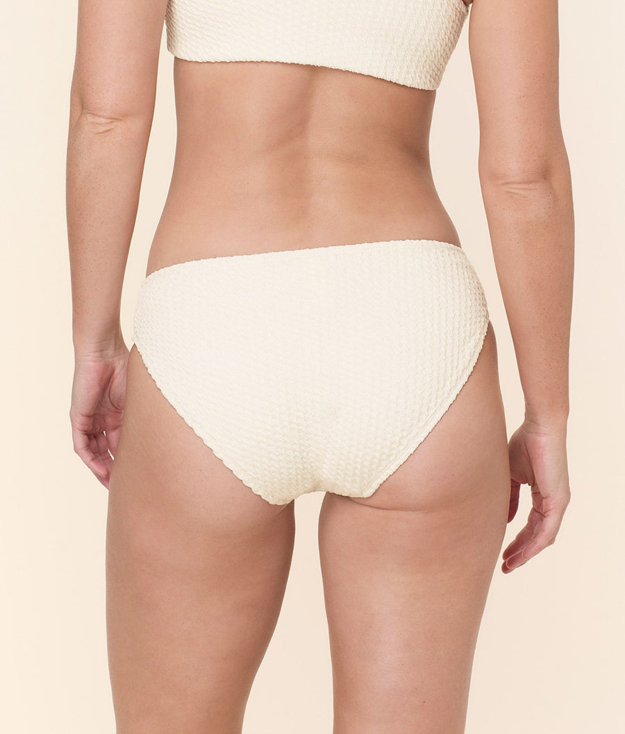 The Classic Bikini Bottom - Textured Weave - Gardenia