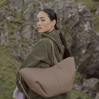 Cyme - Textured Taupe