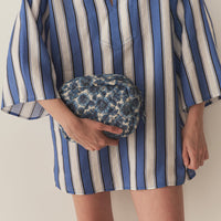 HOLLOWAY POUCH -- BLEU SOLEIL FLEURIT