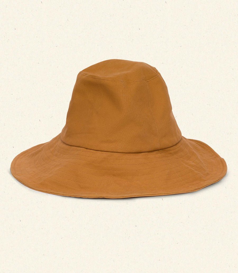 LARK HAT -- OAK