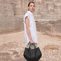 Cyme - Textured Black